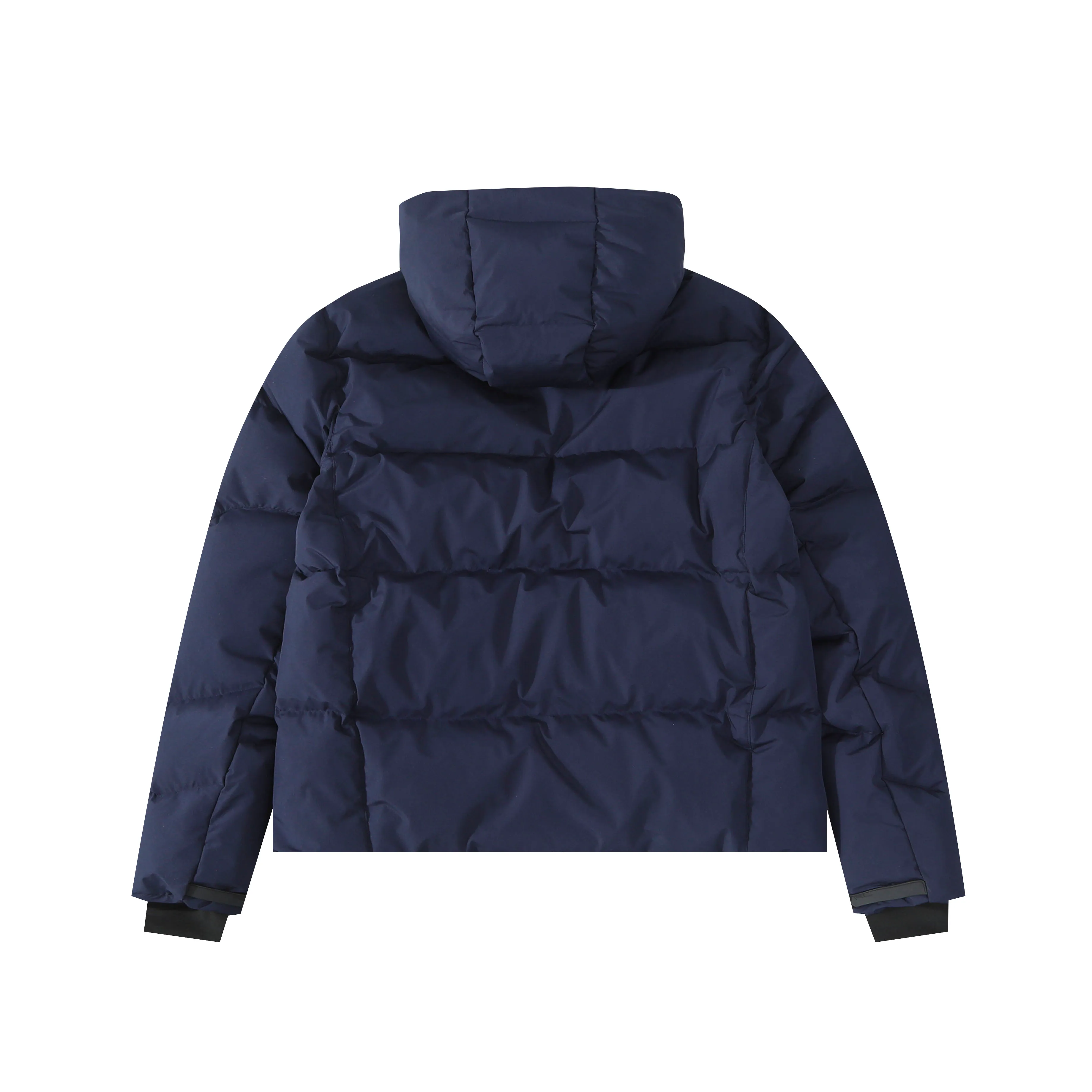 P680 #R58 Ralph Lauren/Ralph Lauren classic new down jacket jacket with detachable hood extra thick plush down jacket men's top "Thousands of stitches of electric embroidery, the logo is like a work of art" The imported Barudan embroidery machine is used to carve the classic polo logo with precision electric embroidery technology. Each letter is full and three-dimensional, with clear details, making it the "most expensive embroidered logo" on the down jacket, highlighting its extraordinary status. "75% national standard high-quality white duck down, light and heat-locking" is filled with 75% high-quality white duck down, which is light and pressure-free, but has excellent warmth retention. After compression, it can quickly rebound and become fluffy, say goodbye to bloat, embrace unburdened warmth, and face the cold winter without timidity. "Technical fabrics that protect against cold and wind and rain" · Long-lasting fluffy and non-stiffening, consistent thermal performance · 400T high-density gallbladder + pinhole retraction technology, completely say goodbye to velvet · Windproof and waterproof matte fabric with adjustable hem, easy to deal with bad weather "Five colors come together to interpret diverse styles" · White: pure first snow, fresh and versatile · Black: classic without limits, calm and atmospheric · Navy blue: low-key and elegant, suitable for both business and leisure · Sky blue: bright and healing, brightening up dull winter days · Khaki: retro and gentle, the first choice for urban wanderers "The details are authentic, the texture is everywhere" The original electroplated YK zipper is smooth and durable, the detachable hood can be worn multiple times, and the original hangtag and washable label ensure authentic quality. The same design for men and women makes it easy to control whether it is used as a couple's outfit or to create personal style, making it an indispensable fashion equipment this winter.  Color: Black, Navy, Khaki, White, Sky Blue Size: S M L